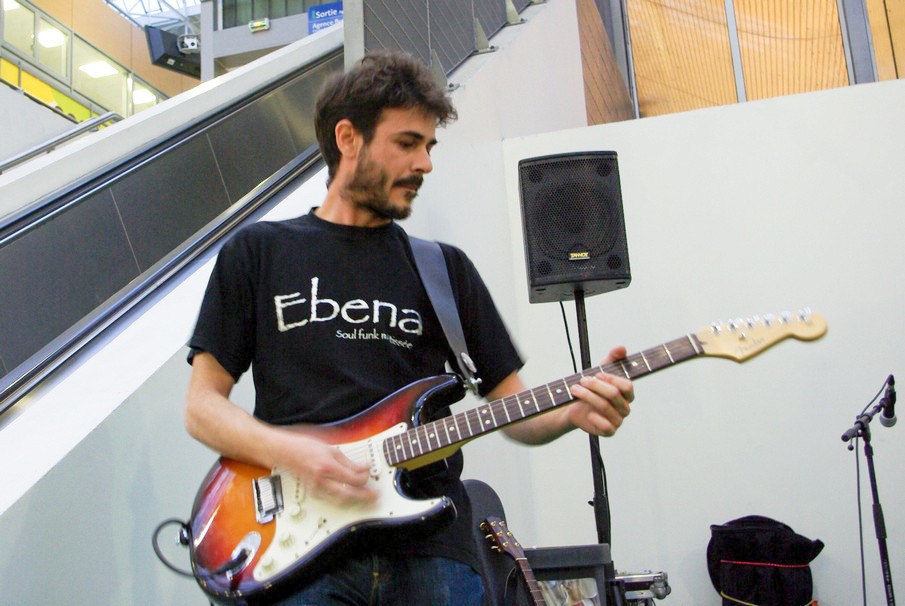 Evry Daily Photo - Concert Ebena Inauguration Gare Evry Centre 249.jpg